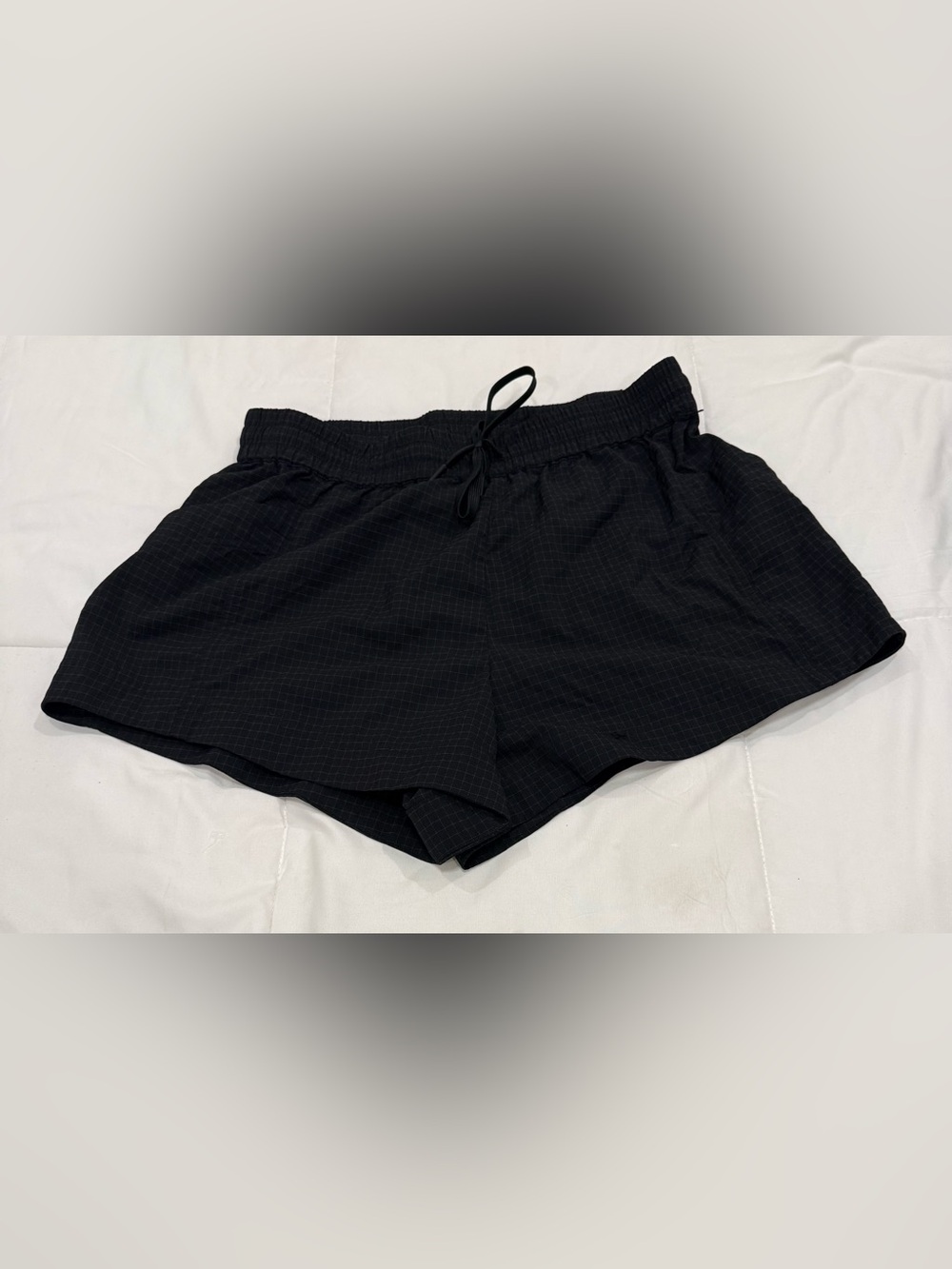Fabletics Black Grid Textured Running Shorts Size Large